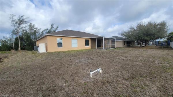 Cape Coral, 1225 26th Pl, Cape Coral, Florida 33993, image 2