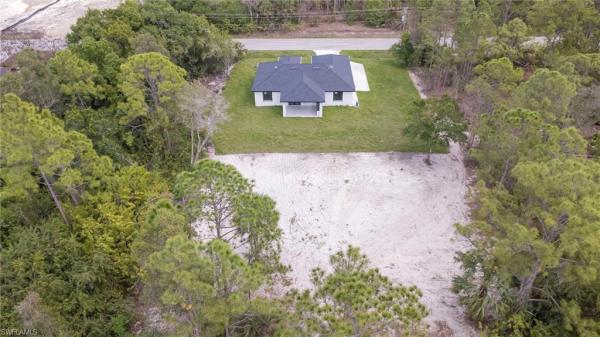Lehigh Acres, 809 Williams Ave, Lehigh Acres, Florida 33972, image 2