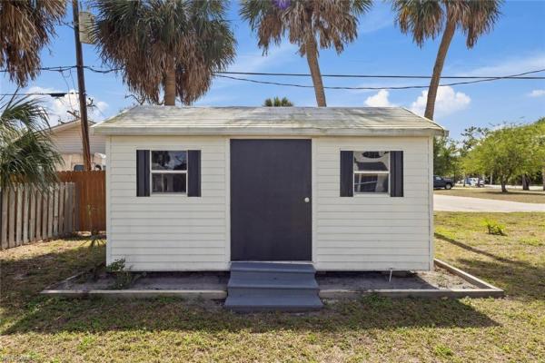 Fort Myers No HOA, 1414 Alhambra Dr, Fort Myers, Florida 33901, image 2