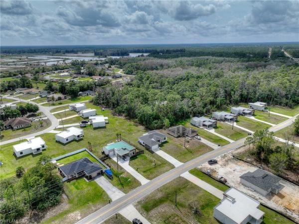 133 Greenbriar Blvd, Lehigh Acres, Florida 33972, image 2