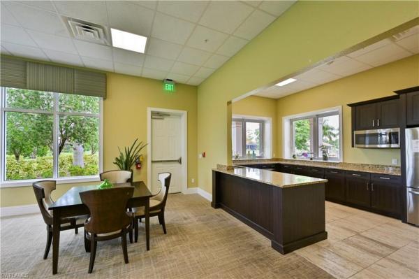 Lindsford, 3275 Birchin Ln, Fort Myers, Florida 33916, image 3