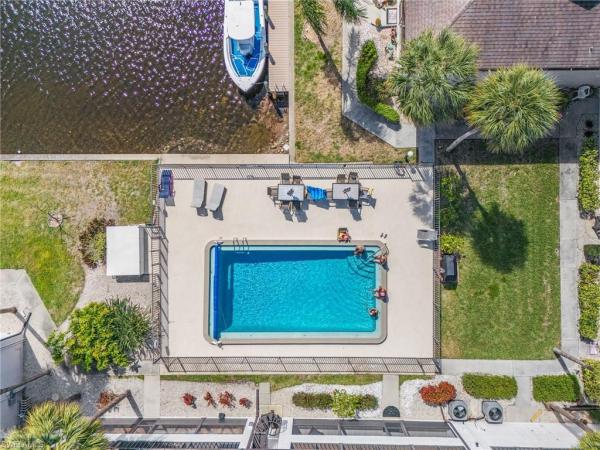 Katova Winds, 3935 Country Club Blvd #17, Cape Coral, Florida 33904, image 2