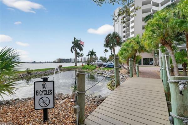 Harbour Pointe At Bay Beach, 4263 Bay Beach Ln #815, Fort Myers Beach, Florida 33931, image 2