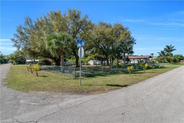 Lehigh Acres, 2504 7th St, Lehigh Acres, Florida 33936, image 2