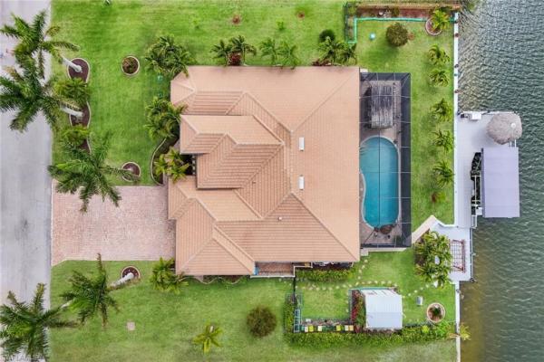 Cape Coral, 2364 39th Ave, Cape Coral, Florida 33993, image 2