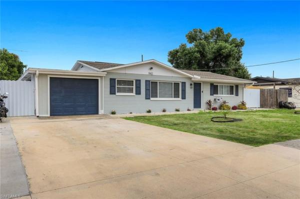 Tropic Isles, 942 Narcissus St, North Fort Myers, Florida 33903, image 1