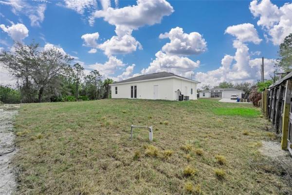 Lehigh Acres, 105 9th St, Lehigh Acres, Florida 33972, image 3
