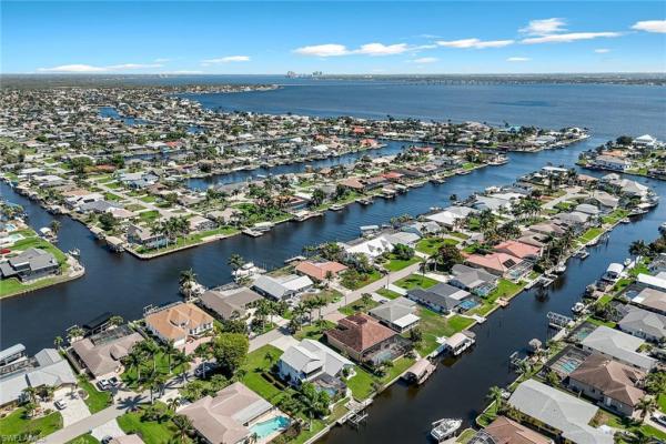 Savona, 1904 36th Ter, Cape Coral, Florida 33904, image 2