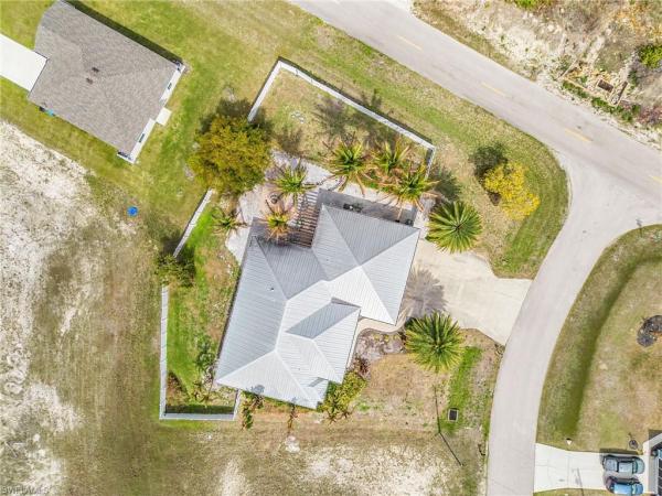 Cape Coral, 4438 11th Pl, Cape Coral, Florida 33909, image 2