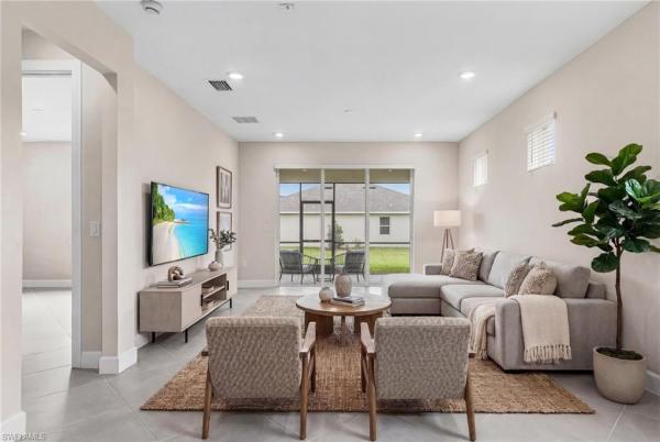 Del Webb Oak Creek, 7028 Chapel Creek Ln, North Fort Myers, Florida 33917, image 1