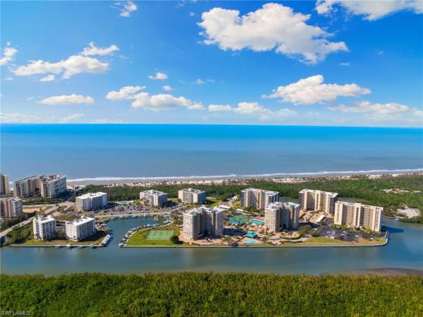 Gulf Breeze At Vanderbilt Beach, 25 Bluebill Ave #A-204, Naples, Florida 34108, image 2