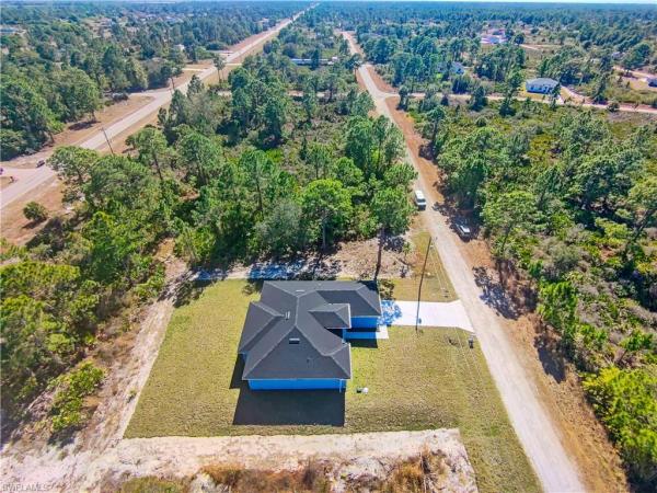 617 S Valley Ave, Lehigh Acres, Florida 33974, image 1
