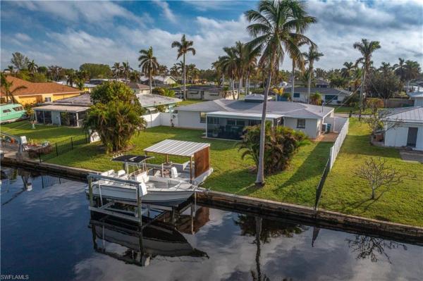 Cape Coral, 5252 Willow Ct, Cape Coral, Florida 33904, image 3