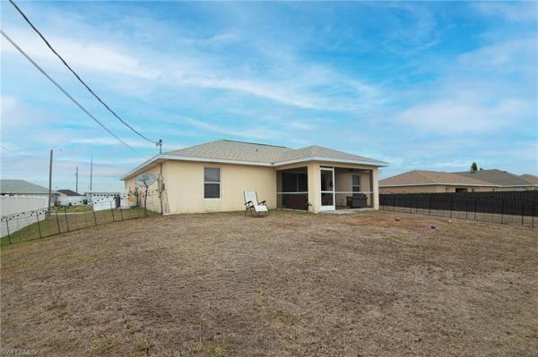 Cape Coral, 416 7th Ter, Cape Coral, Florida 33993, image 1