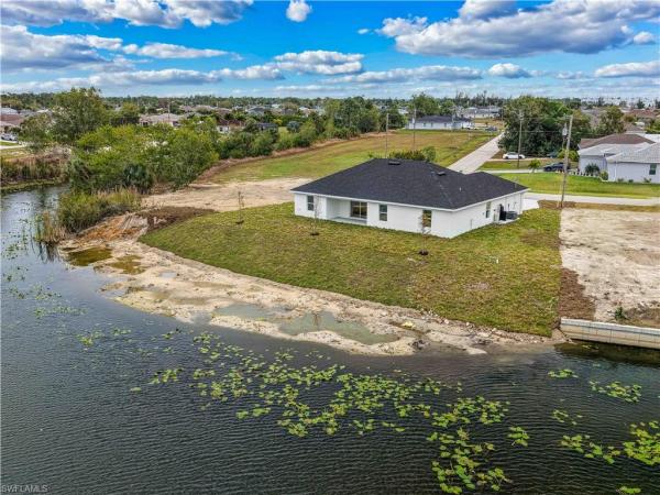 Cape Coral, 2043 42nd St, Cape Coral, Florida 33909, image 2