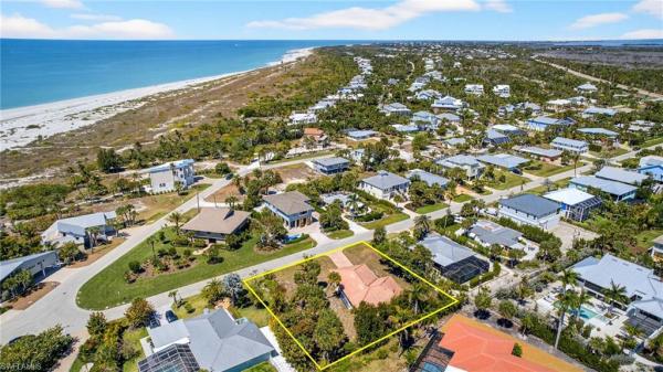 Tradewinds, 1314 Tahiti Dr, Sanibel, Florida 33957, image 2