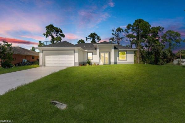 Lehigh Acres, 4014 W 10th St, Lehigh Acres, Florida 33971, image 1