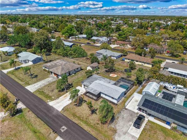 Fort Myers Shores, 13344 3rd St, Fort Myers, Florida 33905, image 2