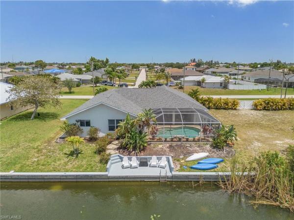 Cape Coral, 1932 2nd Pl, Cape Coral, Florida 33991, image 2