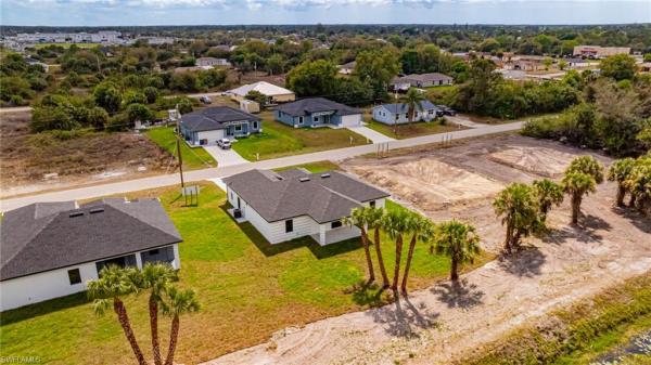 Lehigh Acres, 819 E Frederick Reid St, Lehigh Acres, Florida 33974, image 1