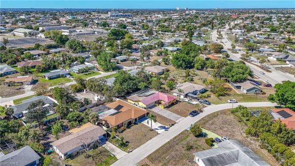 Cape Coral Residential, 1314 43rd Ter, Cape Coral, Florida 33904, image 2