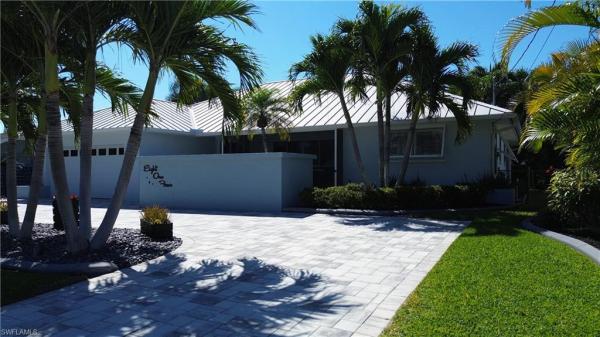 Cape Coral, 814 E El Dorado Pkwy, Cape Coral, Florida 33904, image 1