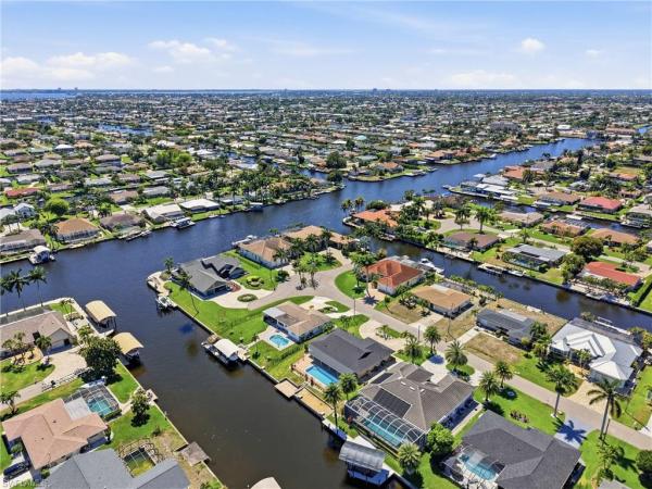 Cape Coral Residential, 3517 19th Ave, Cape Coral, Florida 33904, image 3