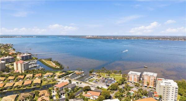 5421 Peppertree Dr #3, Fort Myers, Florida 33908, image 1
