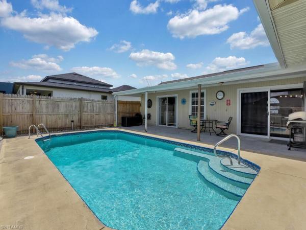 Cape Coral Residential, 1135 2nd Pl, Cape Coral, Florida 33909, image 2