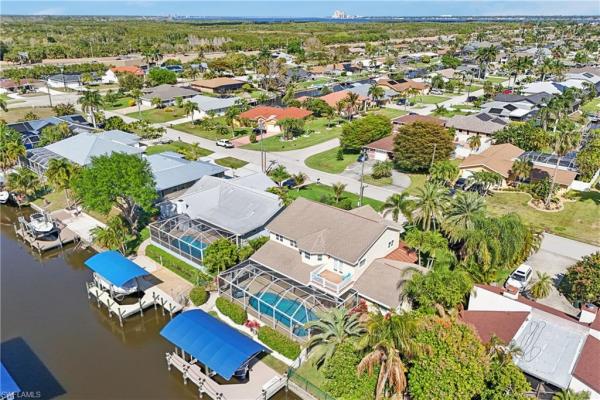 Cape Coral, 2520 20th Pl, Cape Coral, Florida 33904, image 2