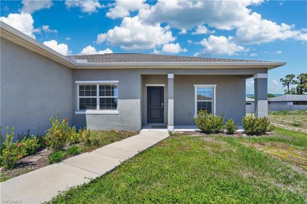 Cape Coral Residential, 1001 35th Ln, Cape Coral, Florida 33909, image 3