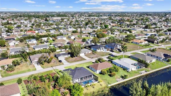 516 11th Pl, Cape Coral, Florida 33991, image 1