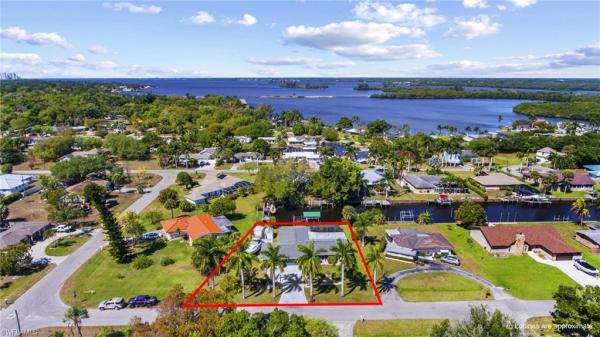 Morse Shores, 241 Connecticut Ave, Fort Myers, Florida 33905, image 2