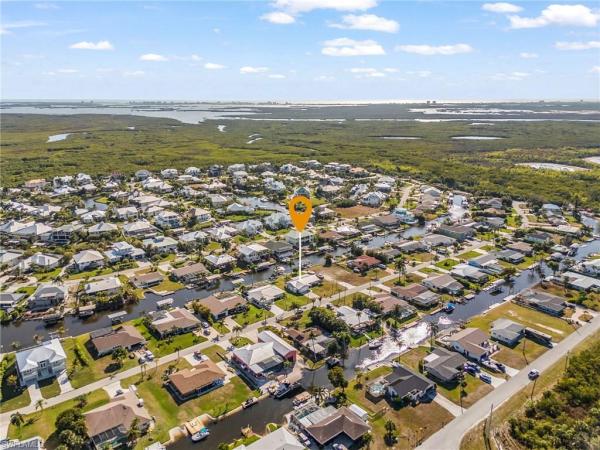 Island Park Woodlands, 6331 Plumosa Ave, Fort Myers, Florida 33908, image 2