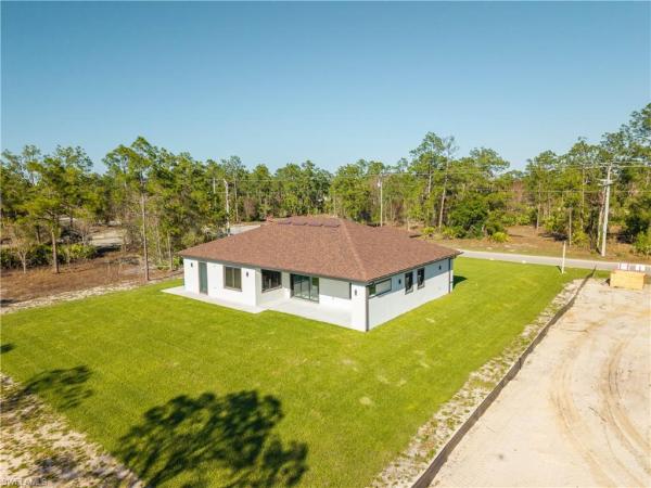 121 Moore Ave, Lehigh Acres, Florida 33936, image 1