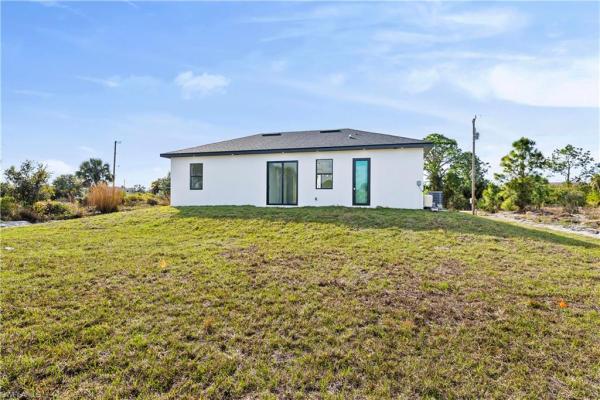 Lehigh Acres, 1097 Eisenhower Blvd, Lehigh Acres, Florida 33974, image 1