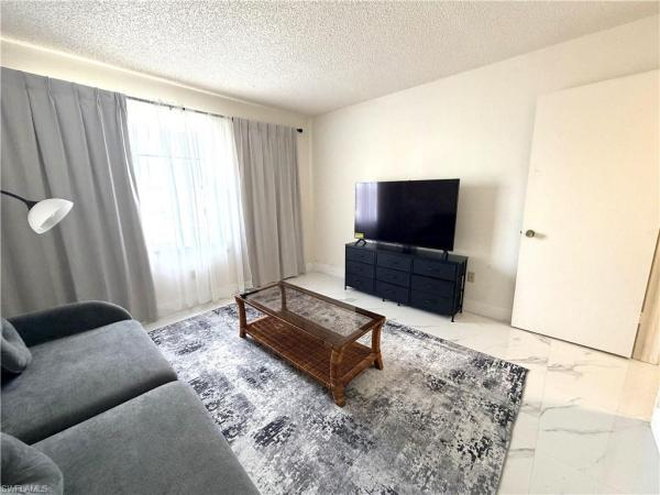 Foxmoor 2, 7050 Nantucket Cir #6, North Fort Myers, Florida 33917, image 3