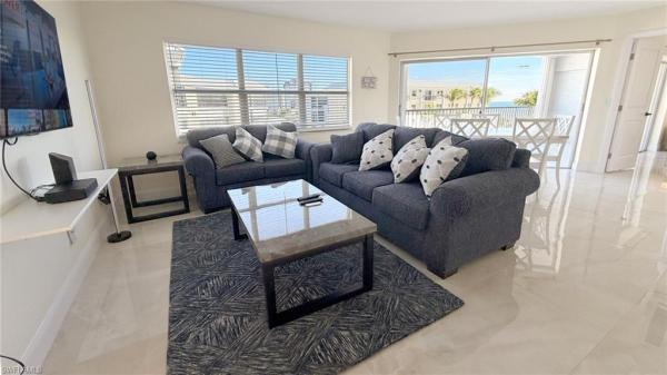 Island House Beach Club, 2560 Estero Blvd #4A, Fort Myers Beach, Florida 33931, image 3