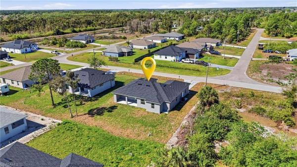 Lehigh Acres, 429 Palmyra Ave, Lehigh Acres, Florida 33974, image 1