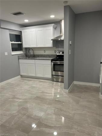 1432 N Caywood Cir, Lehigh Acres, Florida 33936, image 1