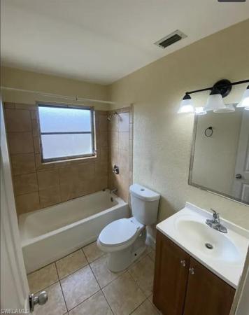 Franklin Park, 2985 Saint Charles St, Fort Myers, Florida 33916, image 2