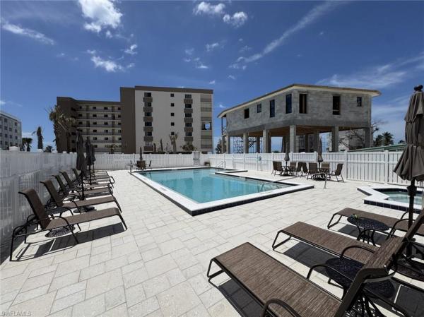 Pelican Watch, 2532 Estero Blvd #208, Fort Myers Beach, Florida 33931, image 1