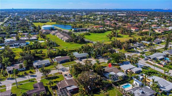 Palmlee Park, 1637 Winkler Ave, Fort Myers, Florida 33901, image 3