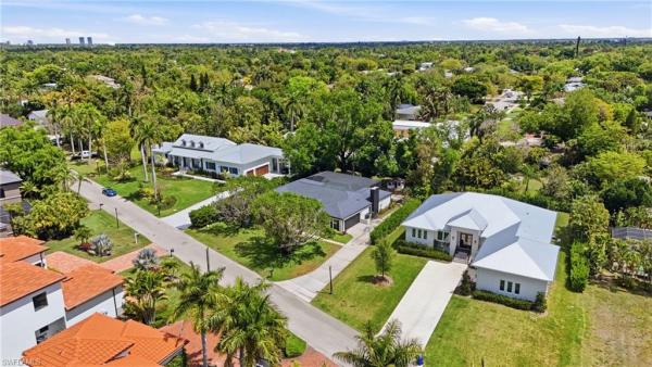 Seminole Estates, 3931 Riverside Dr, Fort Myers, Florida 33901, image 3