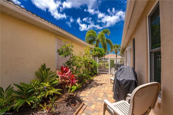 17839 Courtside Landings Cir, Punta Gorda, Florida 33955, image 2