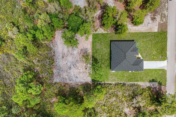 1207 Desoto Ave, Lehigh Acres, Florida 33972, image 1