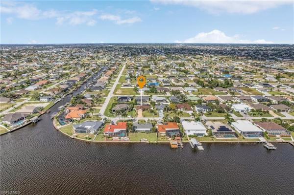 Cape Coral Residential, 1155 43rd St, Cape Coral, Florida 33914, image 2