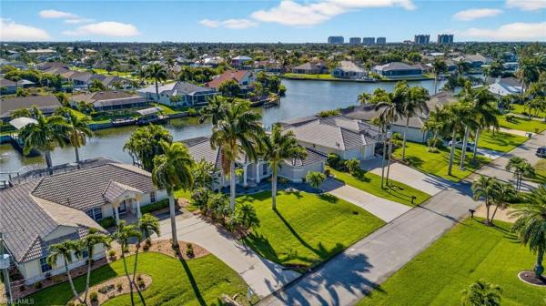Cape Coral Residential, 4817 20th Pl, Cape Coral, Florida 33914, image 2