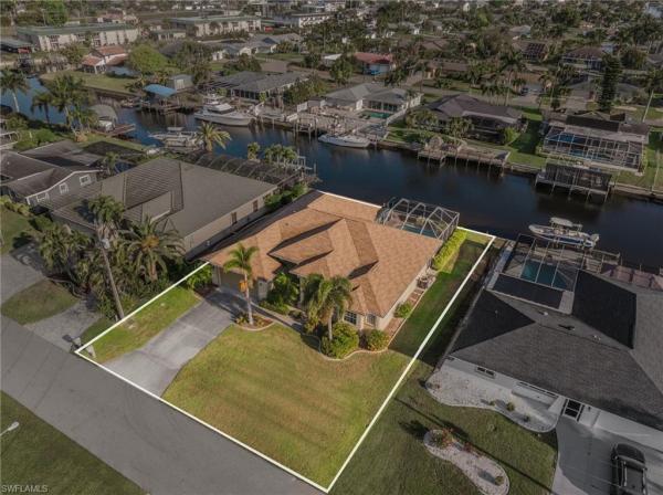 Cape Coral Residential, 1635 40th St, Cape Coral, Florida 33904, image 2