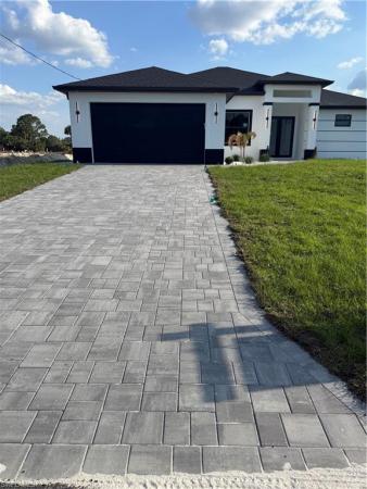 Lehigh Acres, 2522 W 58th St, Lehigh Acres, Florida 33971, image 1